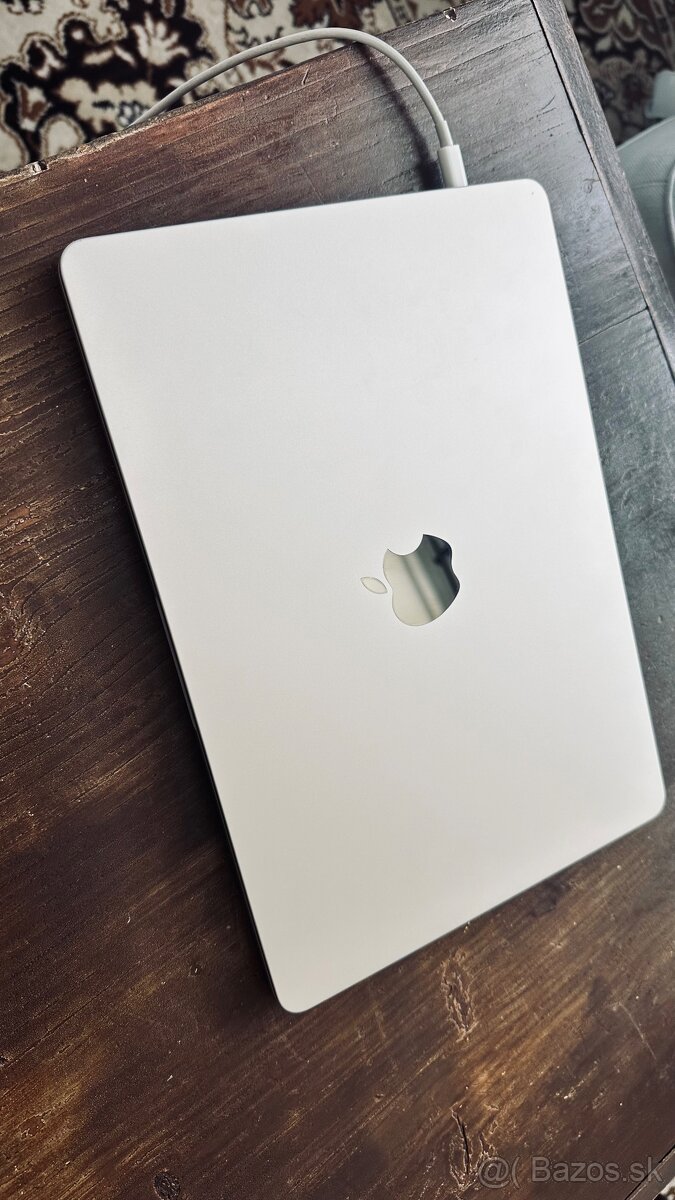MacBook Air 13 M2 Hviezdne biely