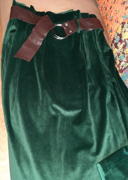 Nová talianska sukňa s opaskom – L