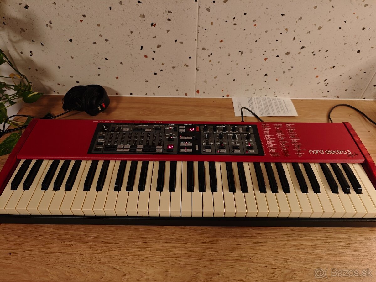 Nord Electro 3 61 keys