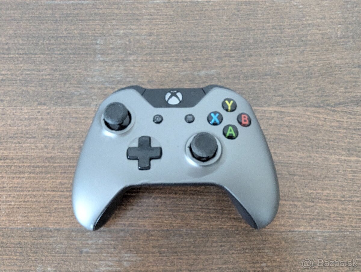 Xbox ONE ovládač