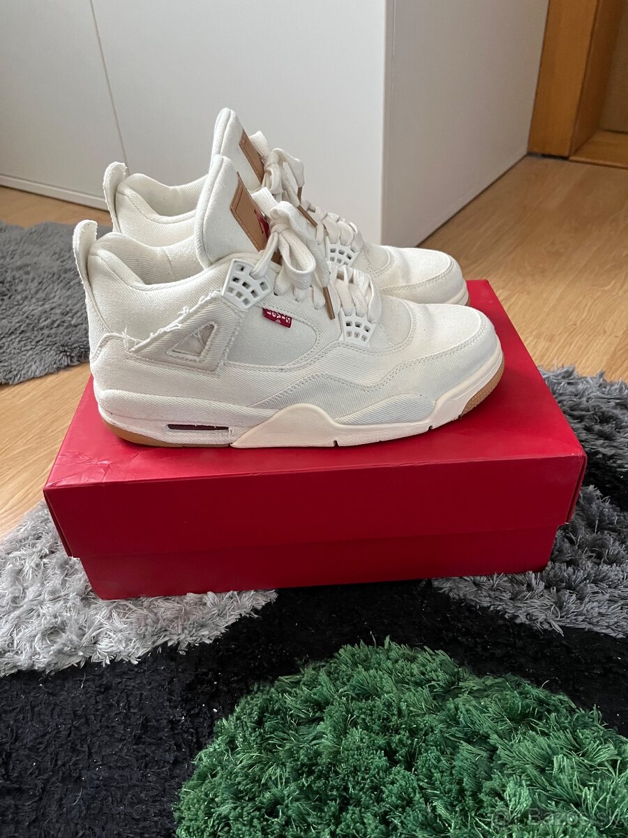 Jordan 4 Lewis White