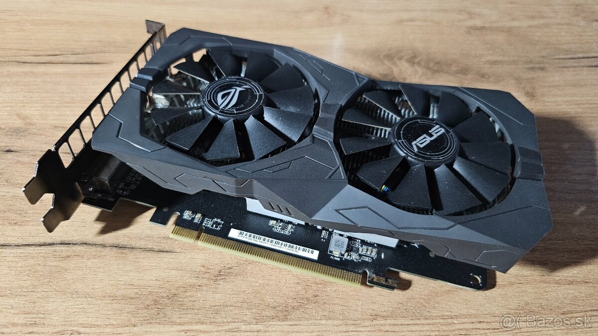 Grafická karta AMD Radeon RX560 4GB