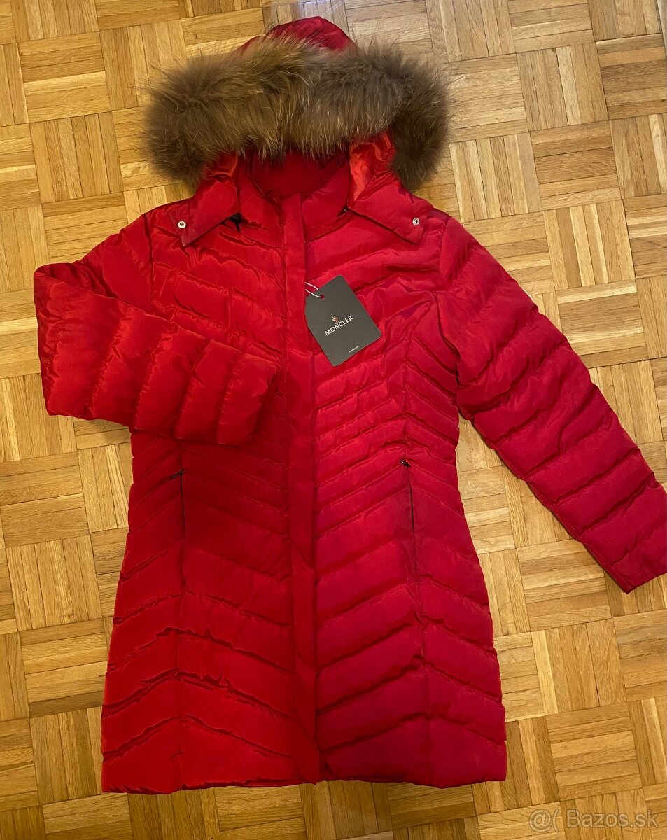 MONCLER zimná bunda