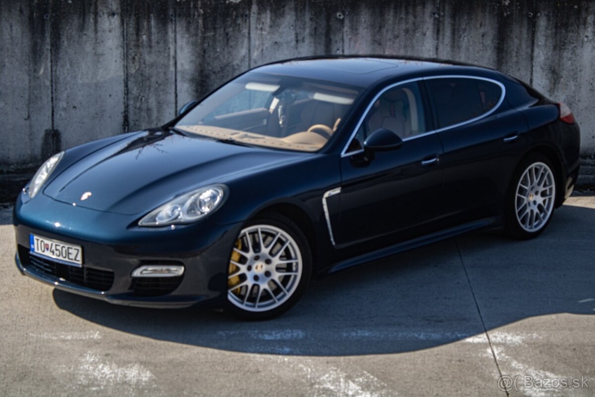 Porsche Panamera Turbo S 4.8 PDK