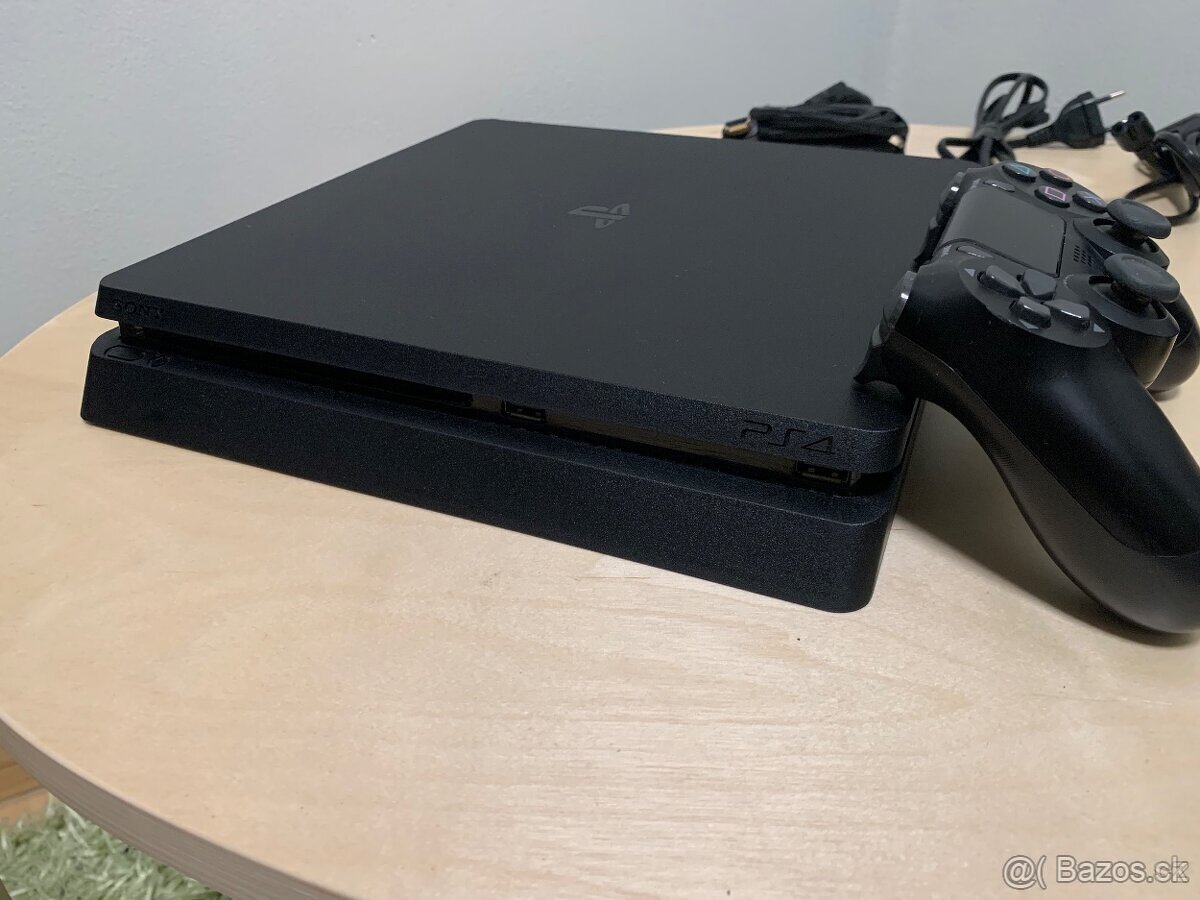 Predám ps4 slim