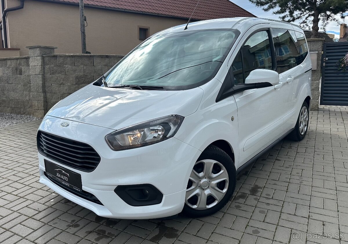 Ford TOURNEO COURIER 1.5TDCi 74kW M6 2019 TEMPOMAT