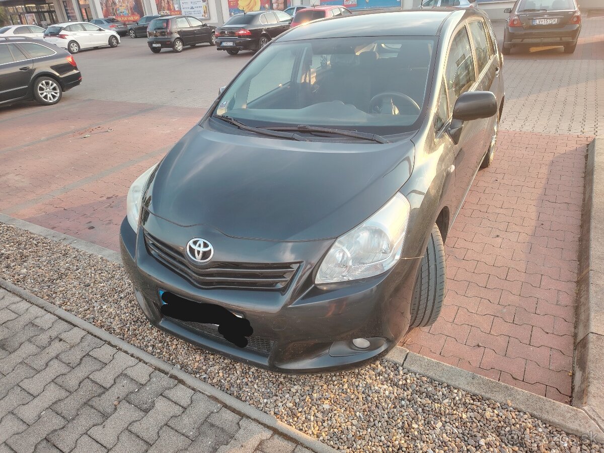 Toyota Verso 2.0 I D-4D DPF Style, 93kW, M6, 5