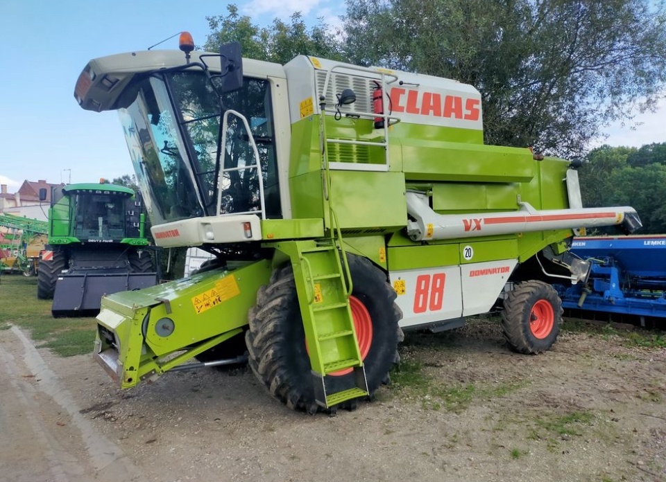 Kombajn Claas Dominator 88VX