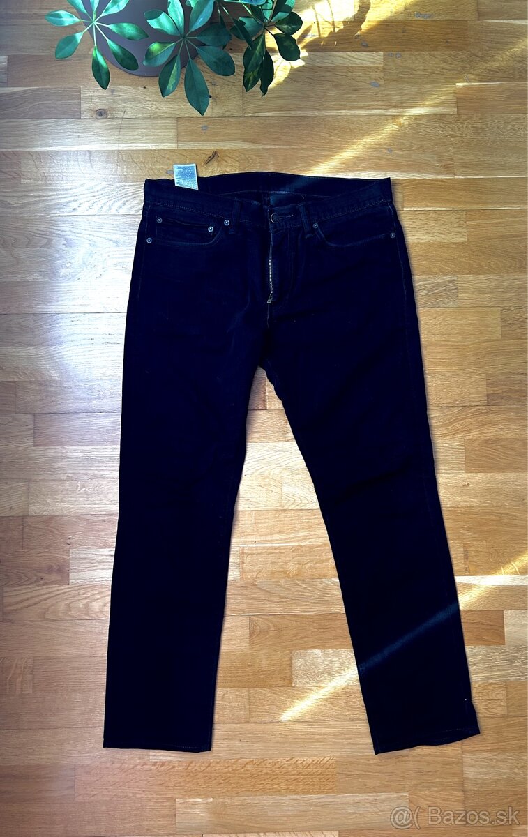 Levis 34/32, model 511