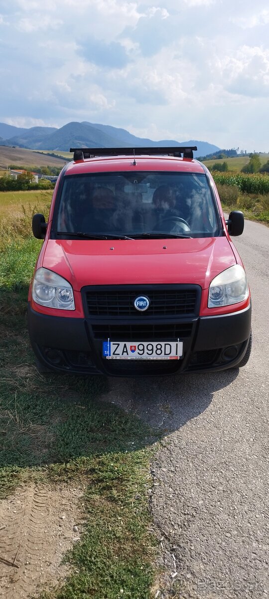 Fiat doblo Cargo 1,3 JTD   12  .   2007