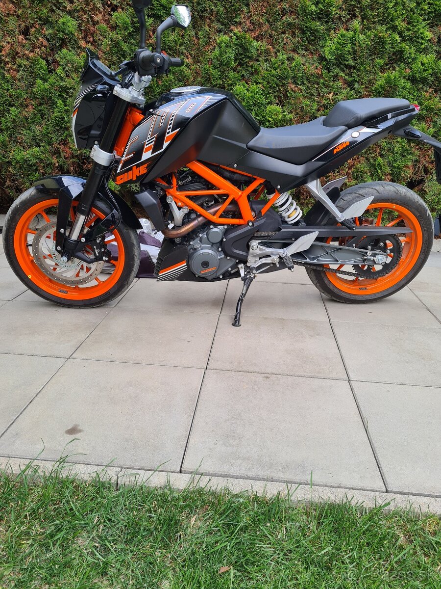 Ktm duke 390 2015