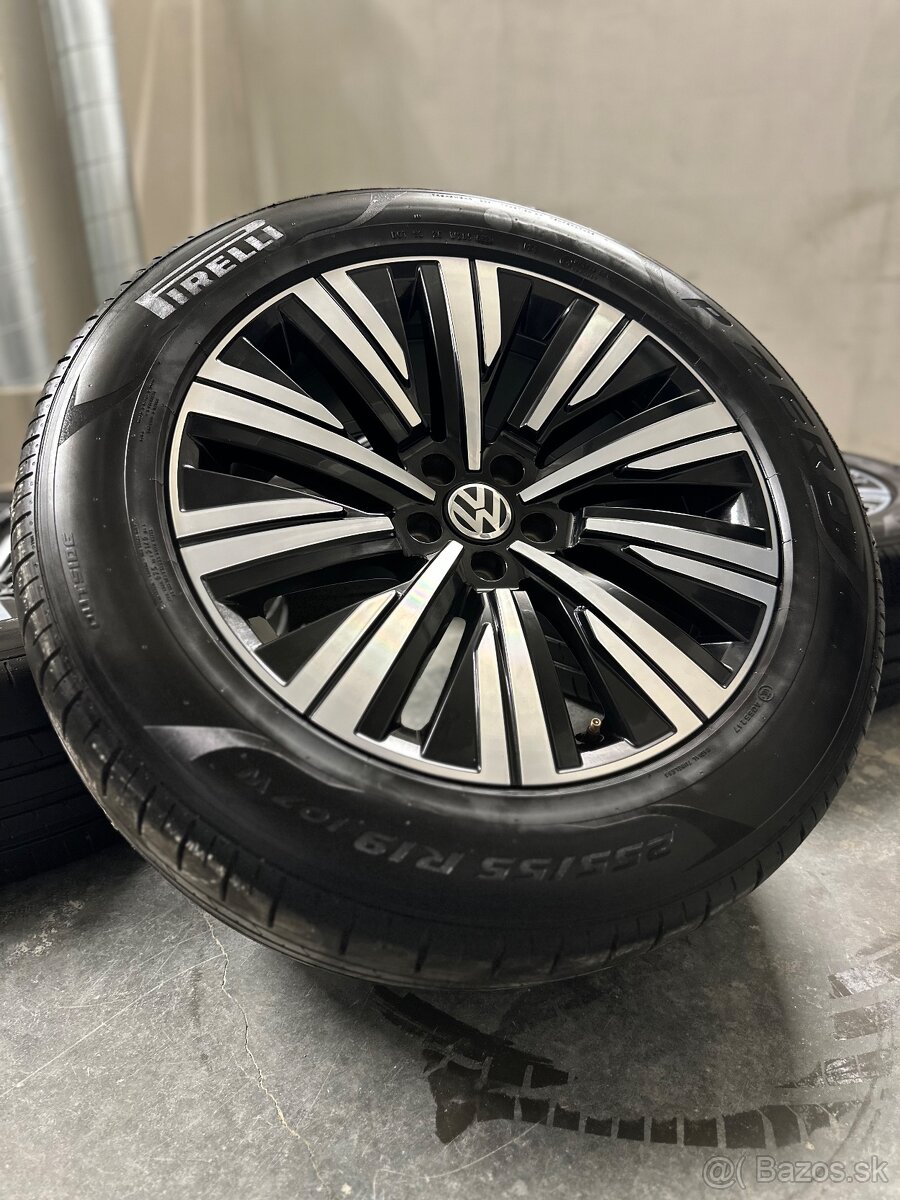 Letná sada VW Tirano 5x112 R19 , 255/55/19 Touareg CR7