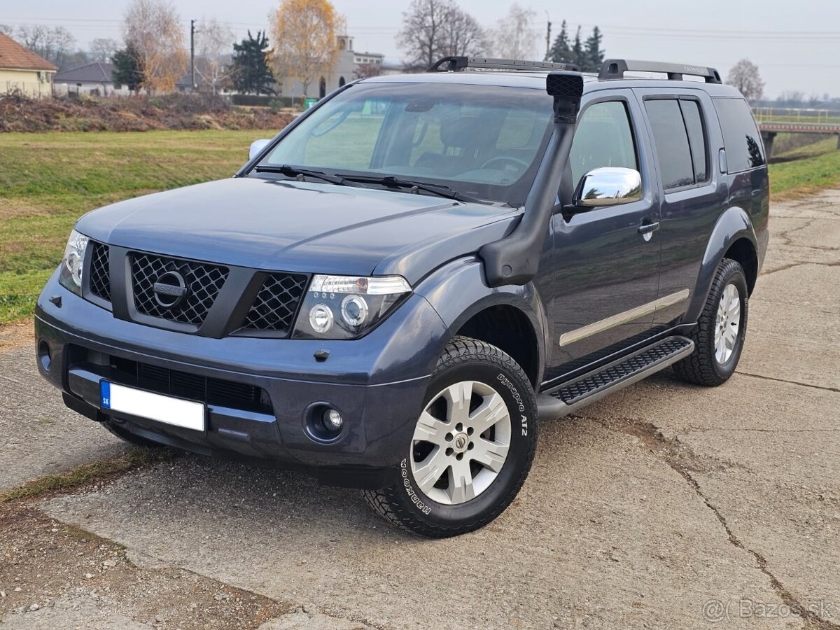 Nissan Pathfinder 2.5 dCI Automat 7-miestny