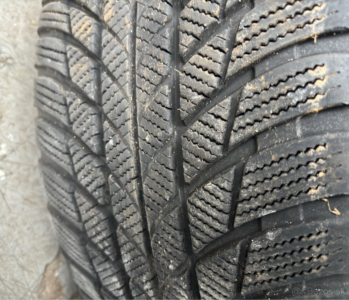 225/50 R17 Bridgestone zimne 2ks