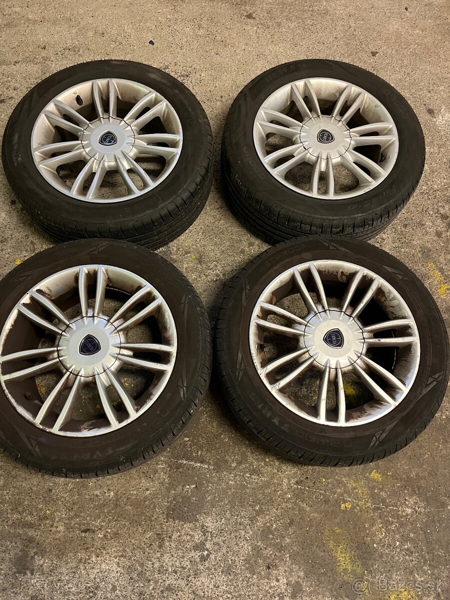 195/55 R15 LANCIA