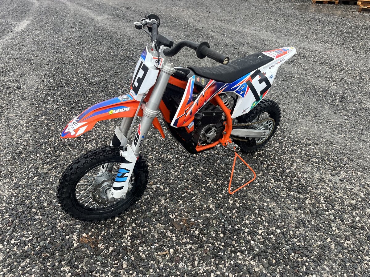 KTM SX-E5