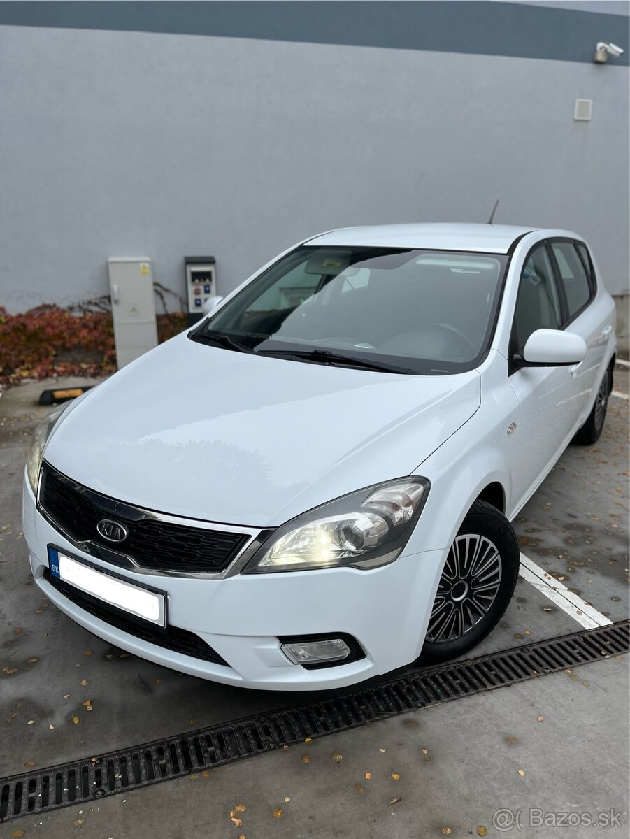 KIA Ceed 1.6 CRDi 85kw 2010 Nová STK/ek