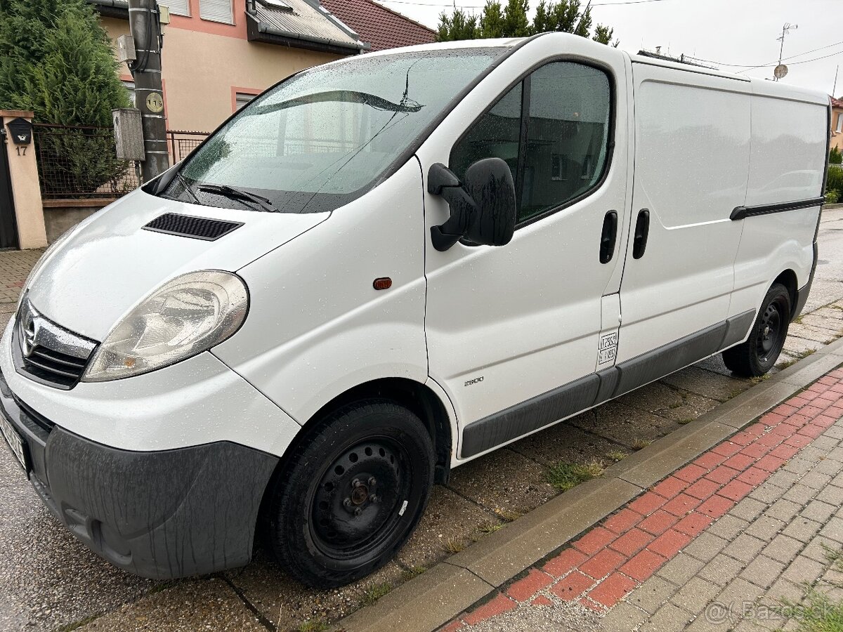 Opel vivaro