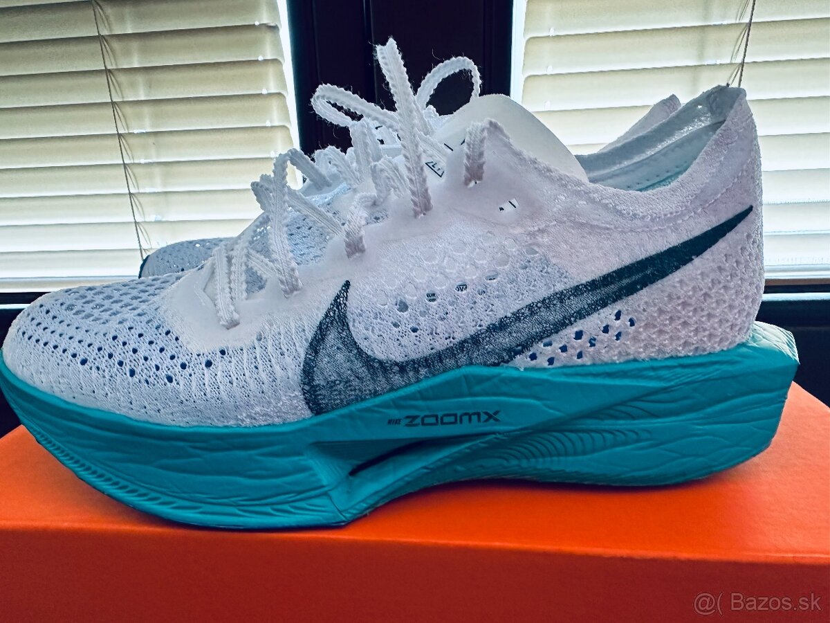 Nike vaporfly zoomx next% 3