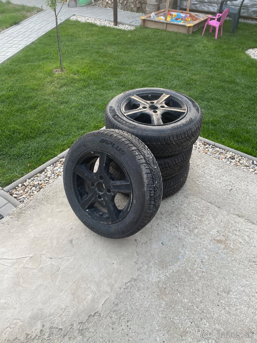 Zimné pneumatiky na Alu diskoch 4x108 175x65 R14