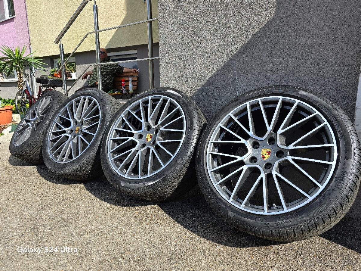 kolesá original Porsche Cayenne E3 9Y  RS Spyder  5x130 r21