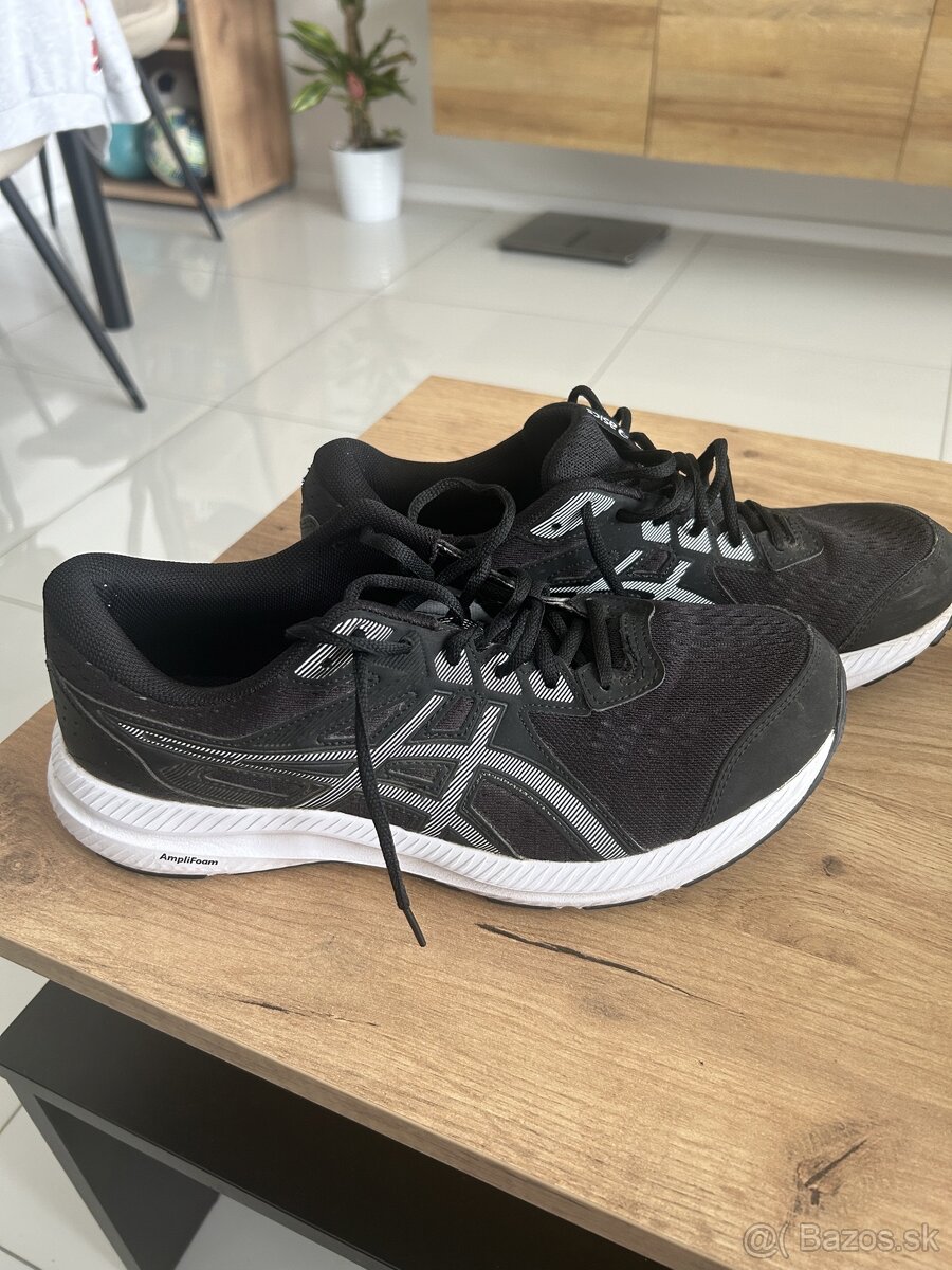 Asics tenisky