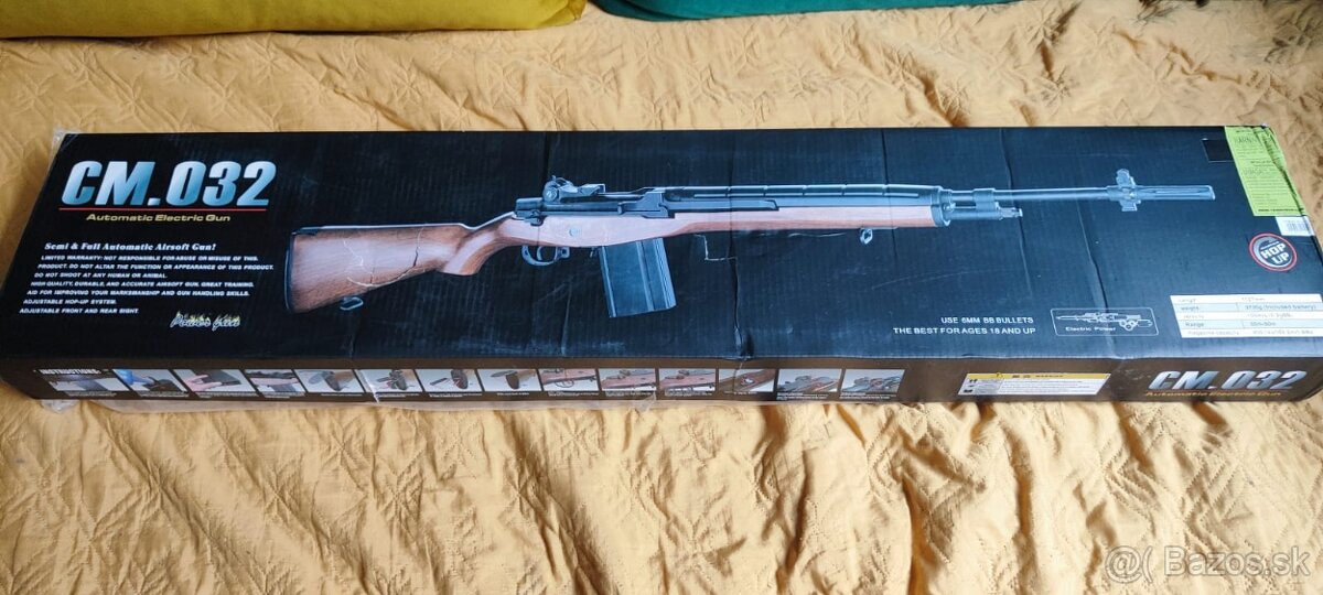 CYMA M14 CM032 Čierna