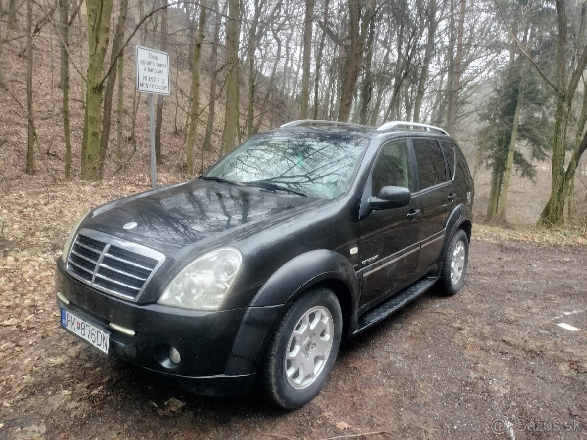 Ssang Yong Rexton 2.7 xdi 137 kw AT/5 RX 4X4 2008