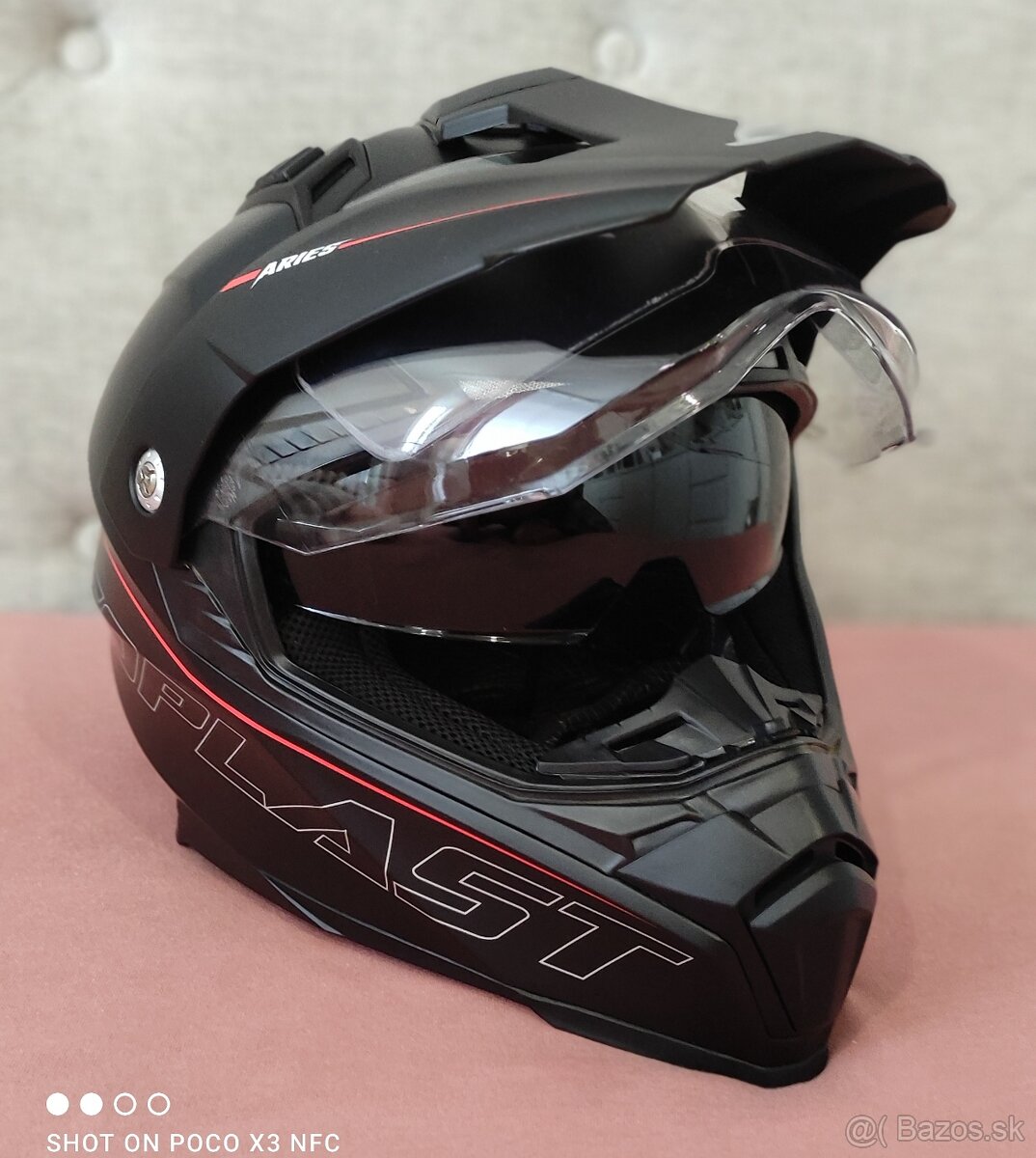 Enduro Cross Prilba UFO ARIES Black/Red 2024