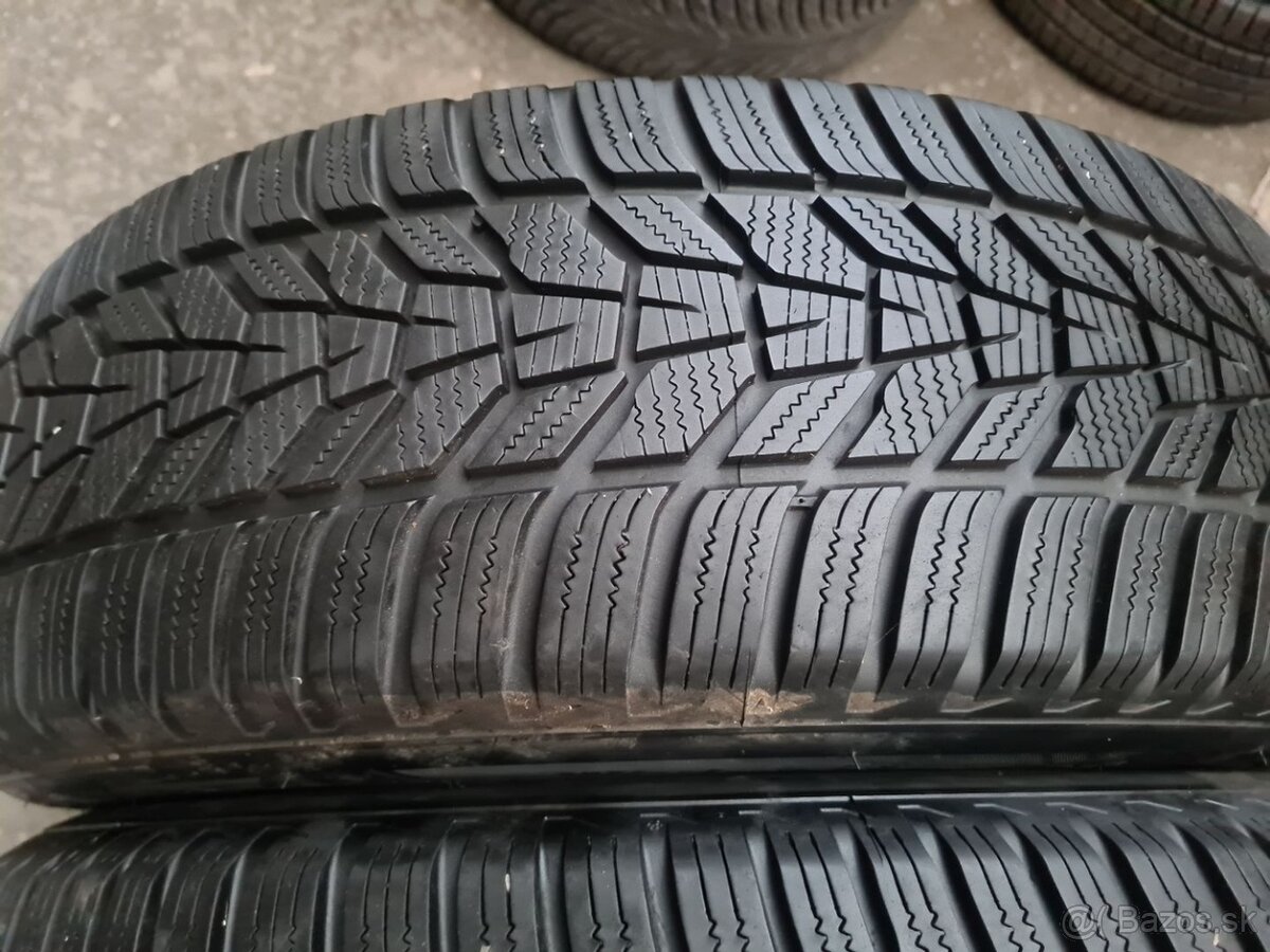 225/65r17 zimné 4 ks HANKOOK dezén 7,8-6,8 mm DOT2022