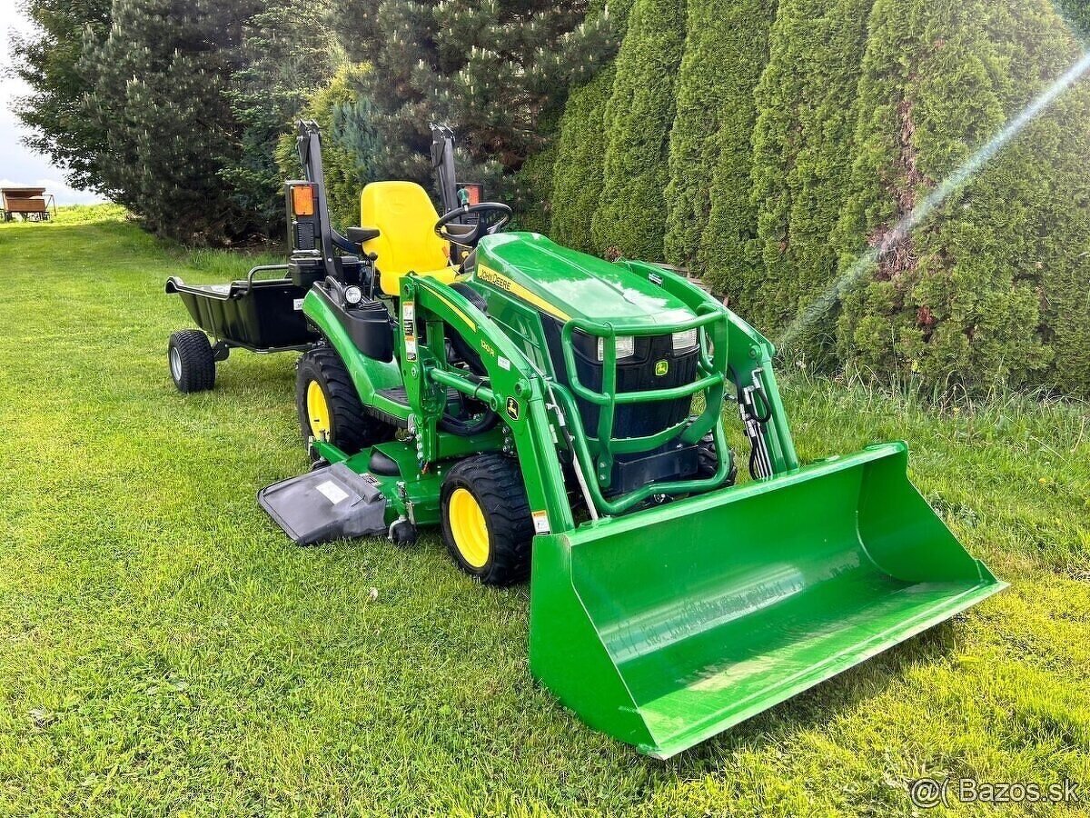 Traktor John Deere