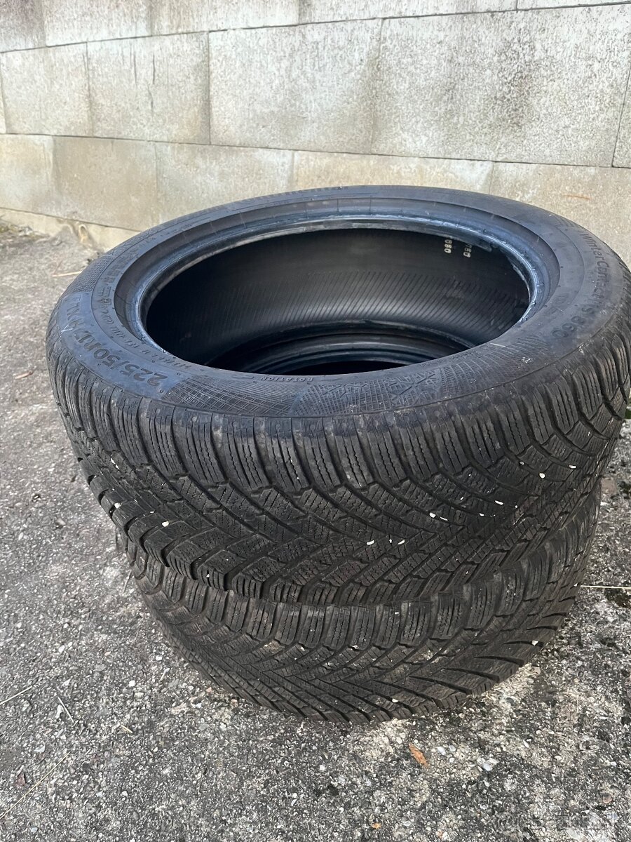 Predam 2ks zimne pneu 225/50r17 Continental