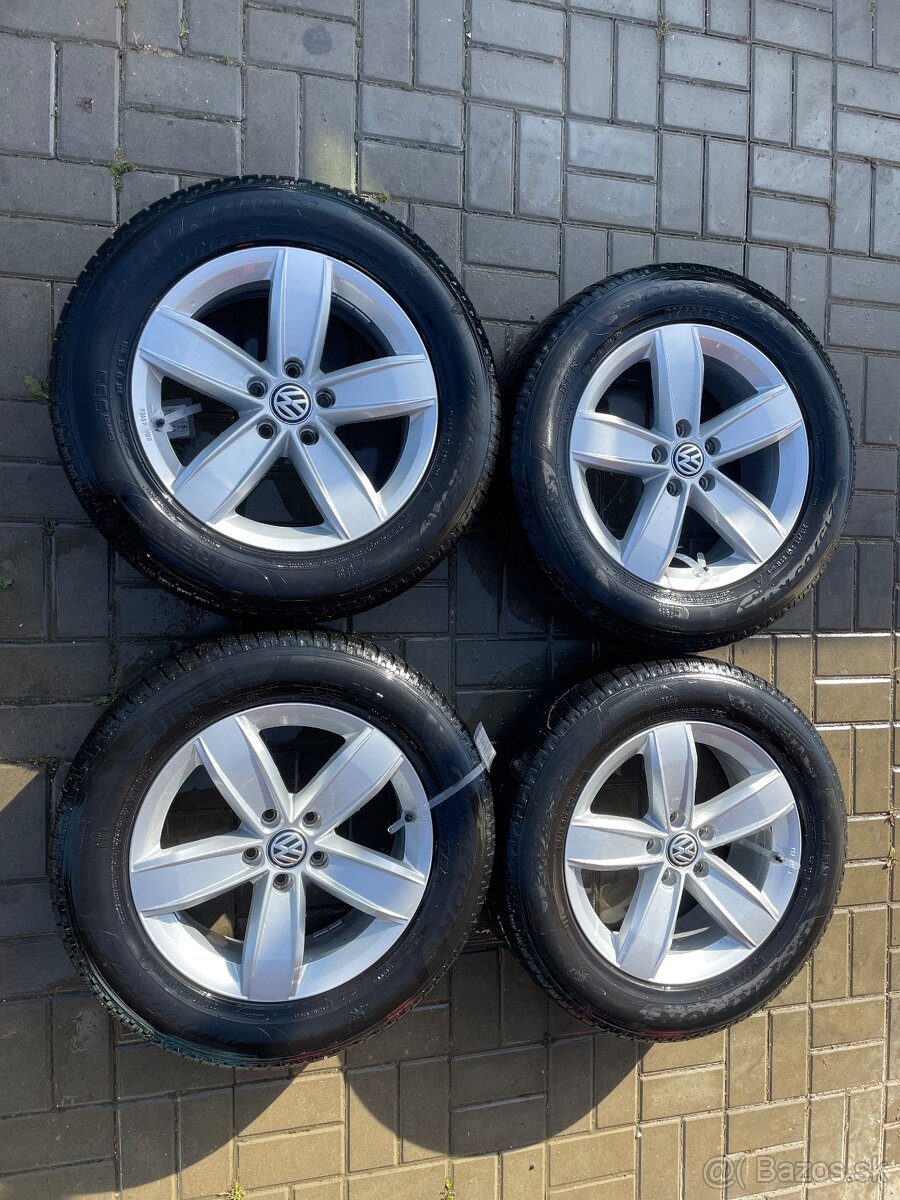 Zimná sada 5x112 215/65 R 17 99H Volkswagen Seat Škoda