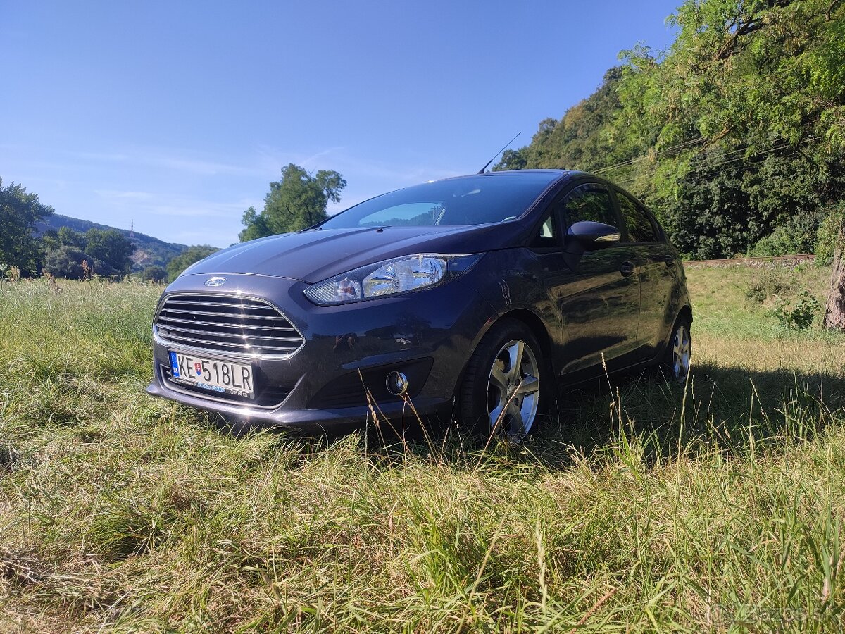 Ford Fiesta 1.25 Collection X (60kw/82ps), BOHATA vybava