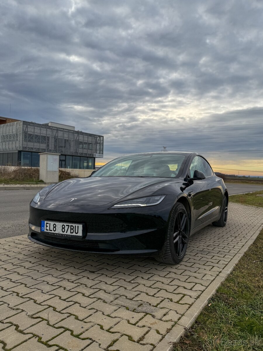 Tesla Model 3 Long Range Highland