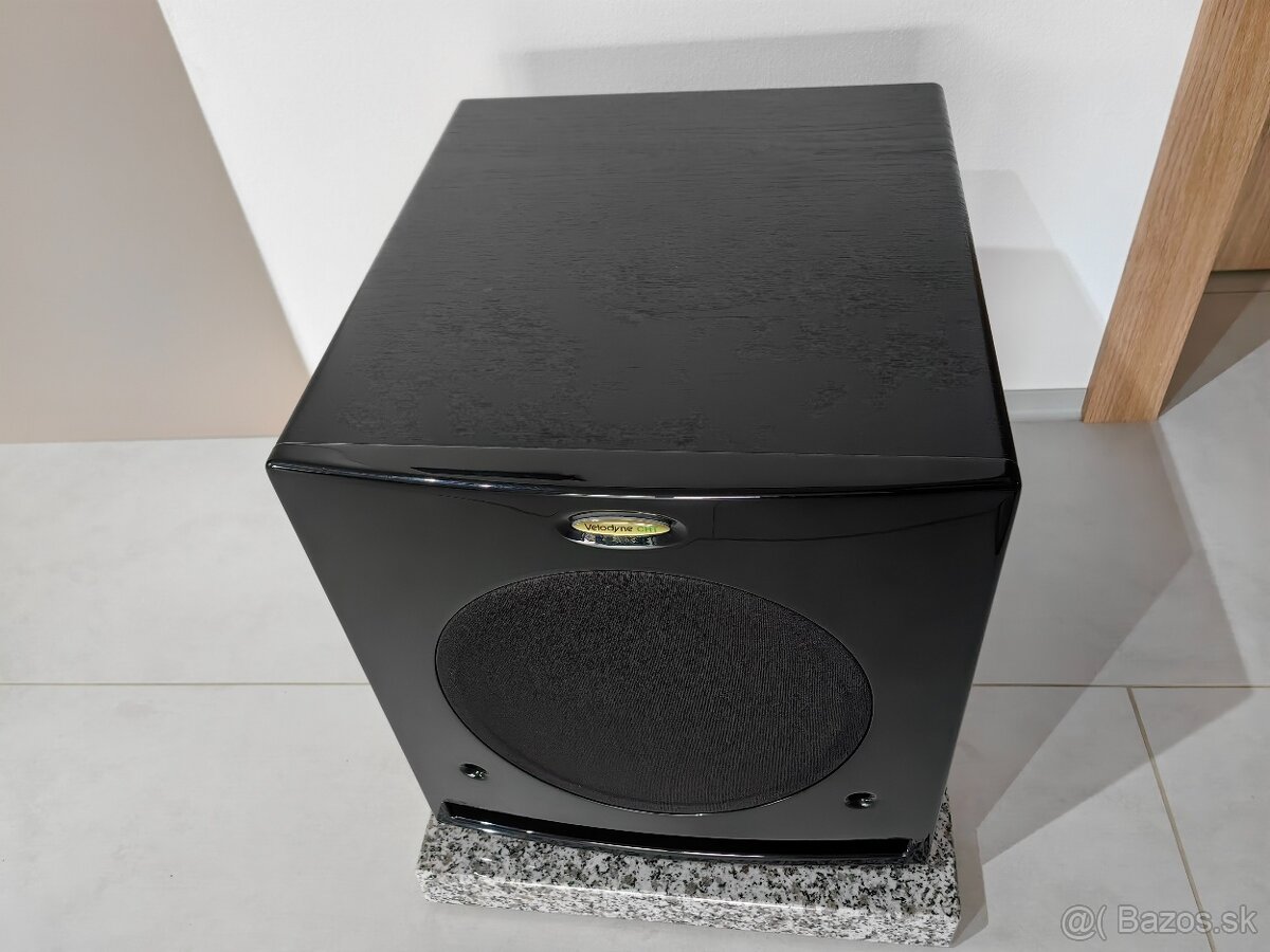 Velodyne CHT-10R subwoofer