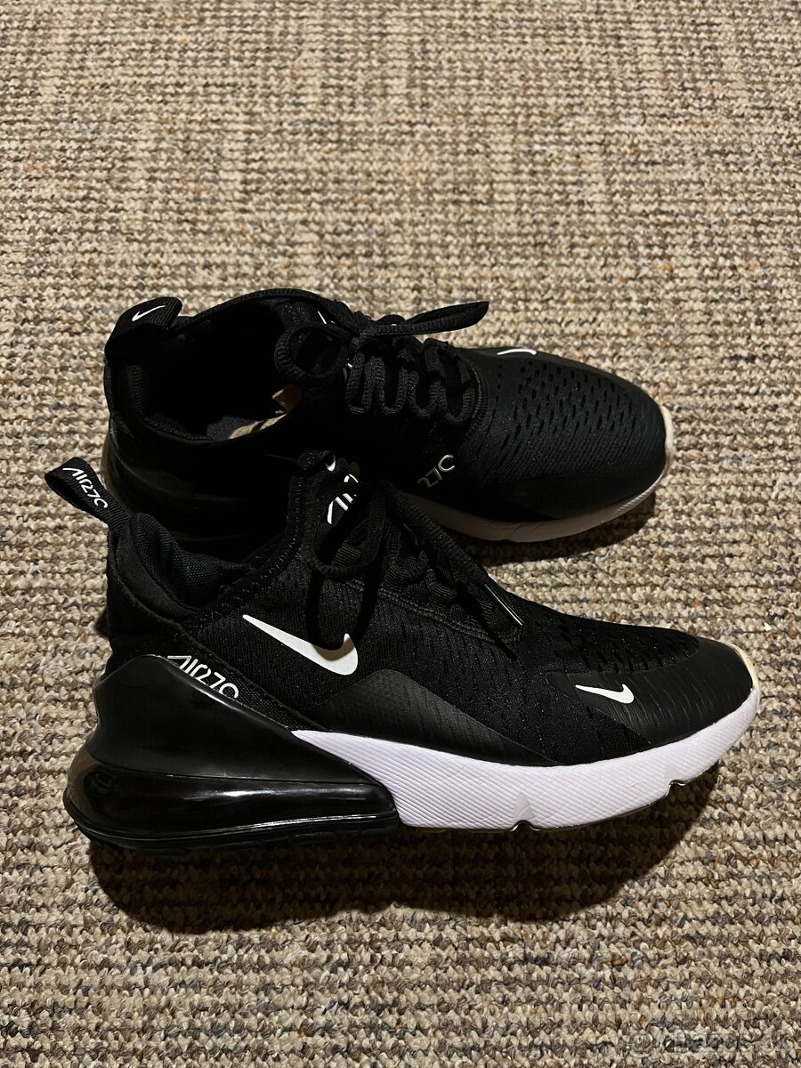 Prodám tenisky Nike Air Max 270, velikost 40