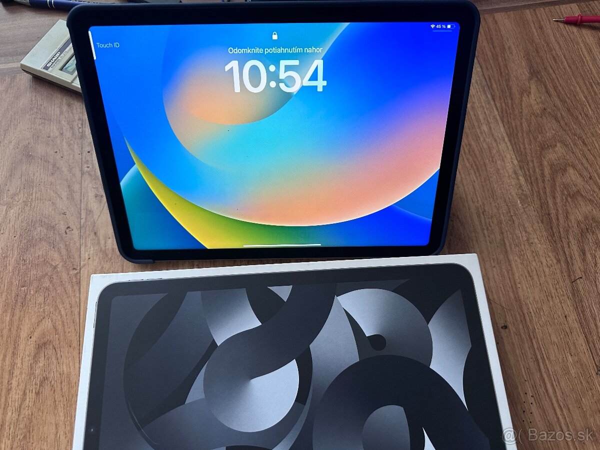 Ipad Air Space gray, 5generacia, 64GB, Celular,100%, záruka