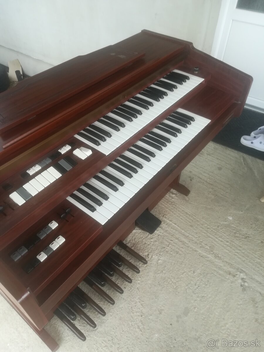 Elektrický Organ Klavir