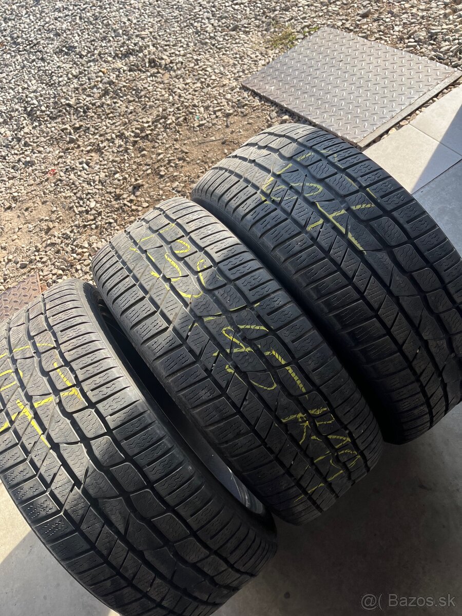 pneumatiky comty 235/45R19 zimne