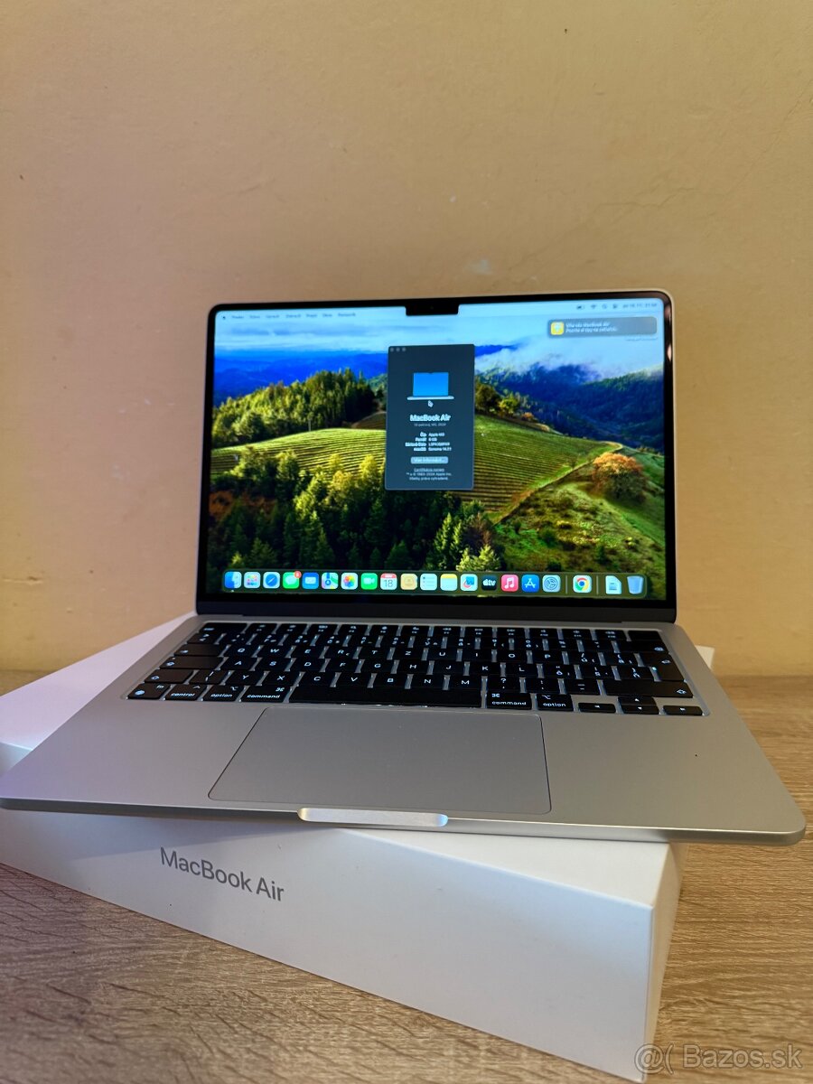 MacBook Air 13 M3 silver 8/256GB 2 roky záruka