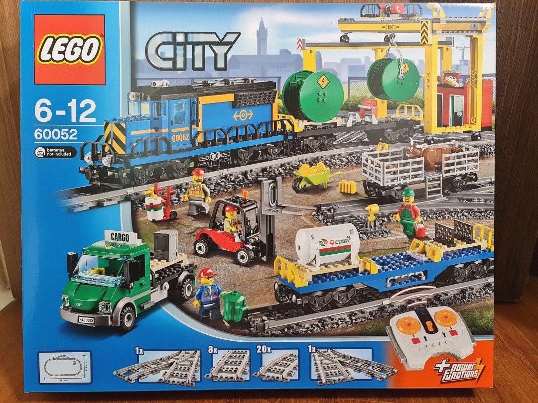 LEGO City (60052) Train