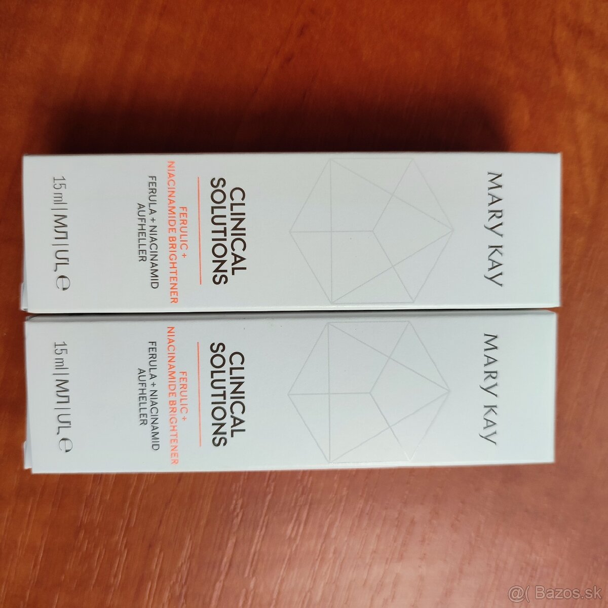 Mary Kay Clinical Solutions® Rozjasňujúce supersérum