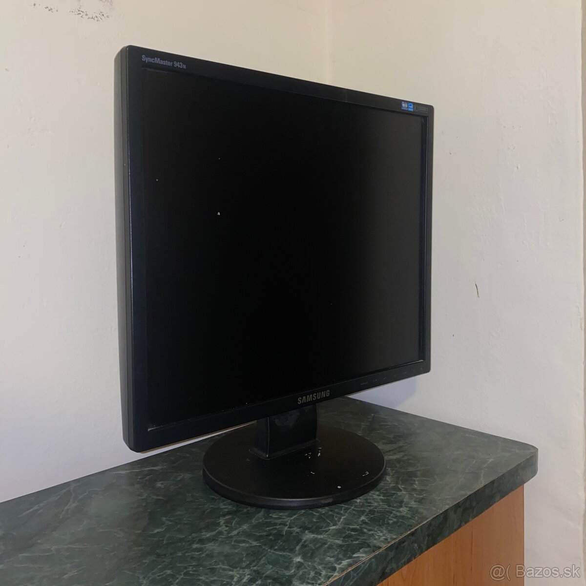 Monitor Samsung 943N