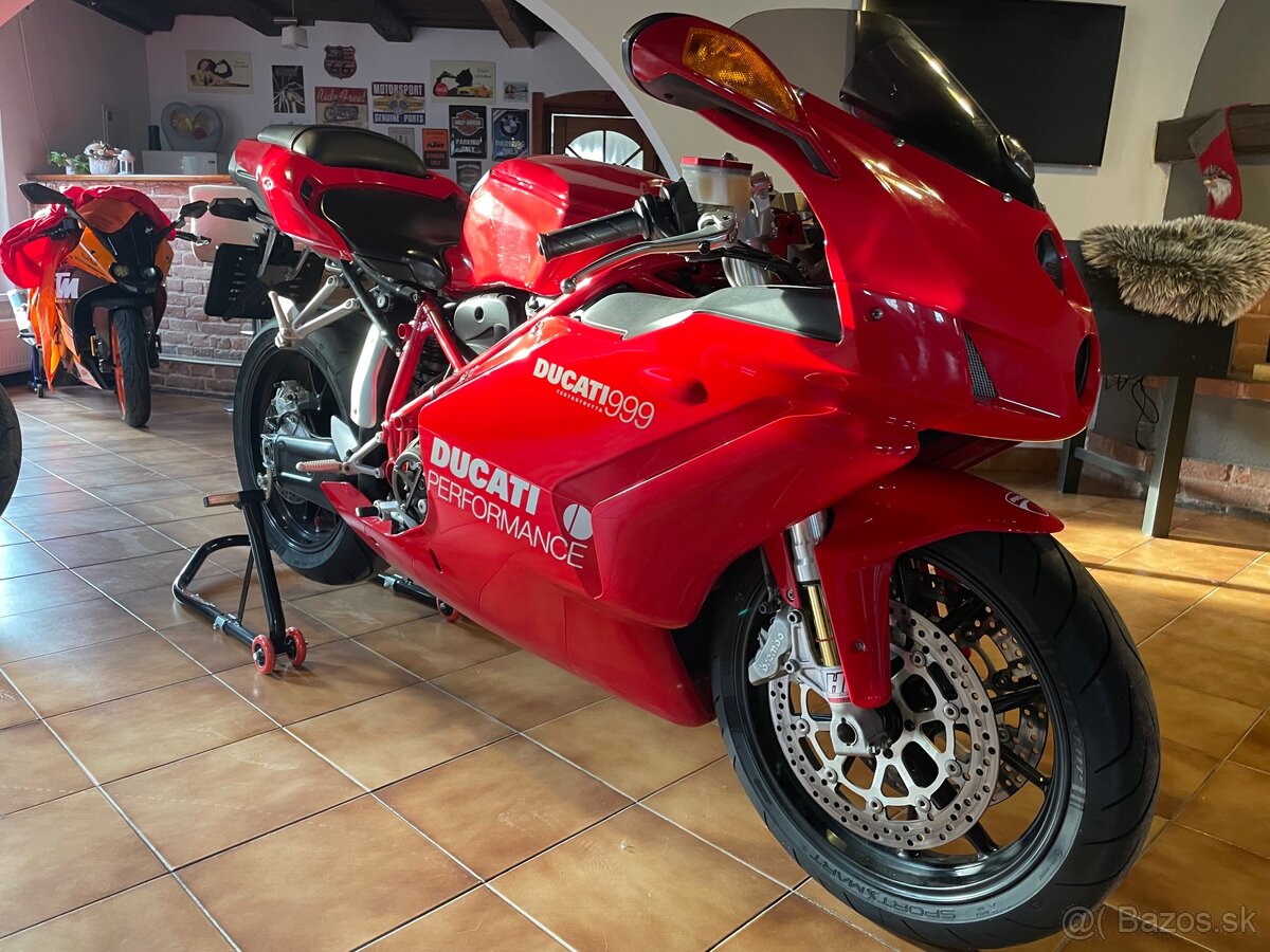 DUCATI 999 TOP STAV