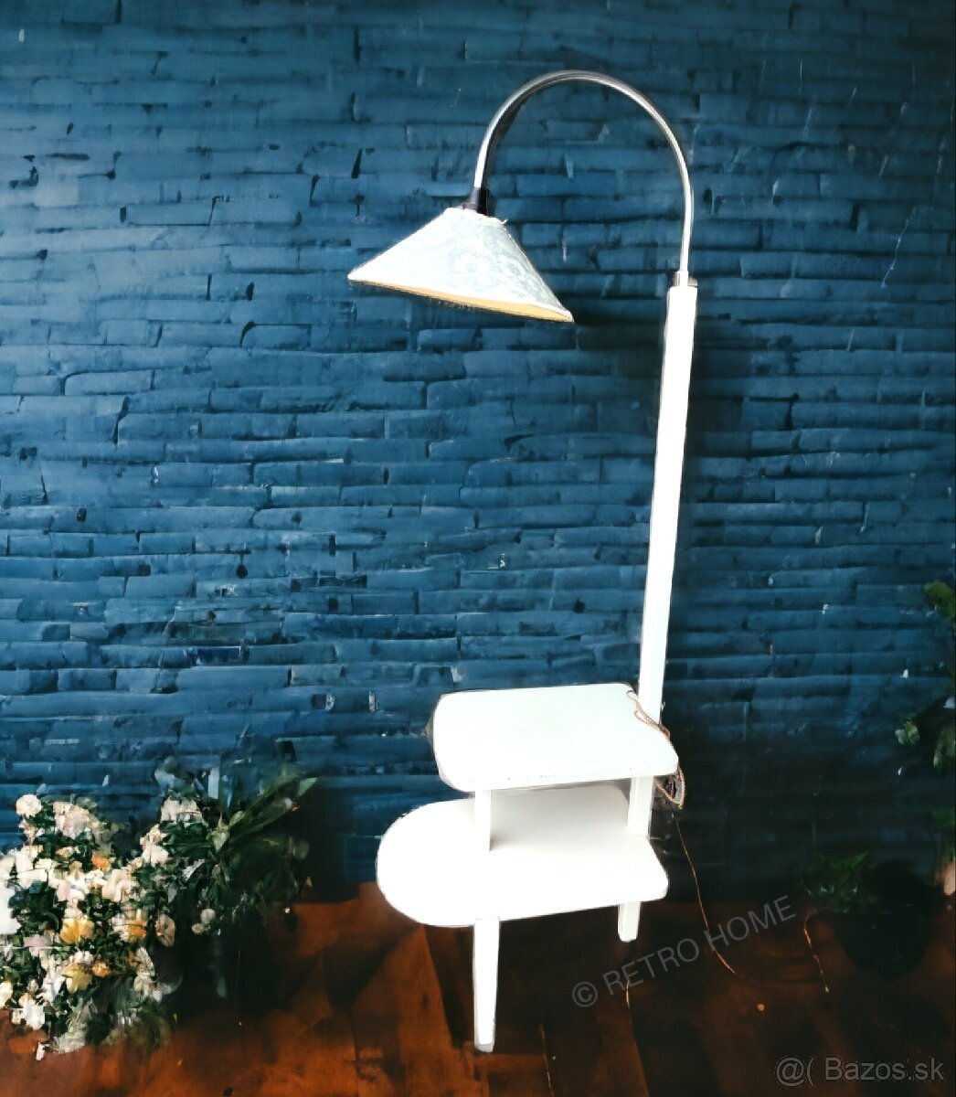 Retro lampa Halabala