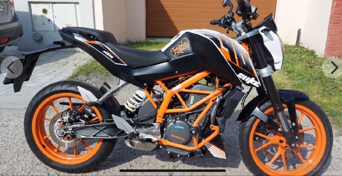 KTM 390 Duke