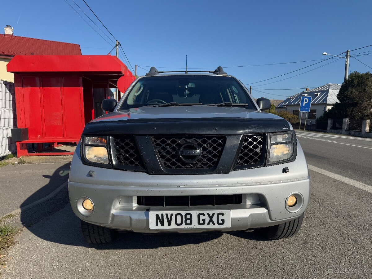 Nissan navara 2.5 td dovoz gb