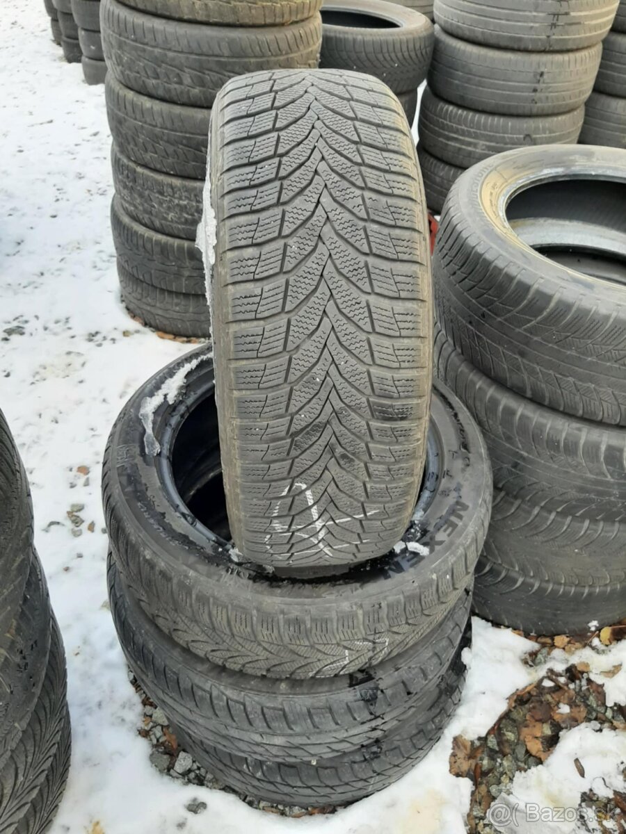 215/55R17. 98V. Nexen zimné