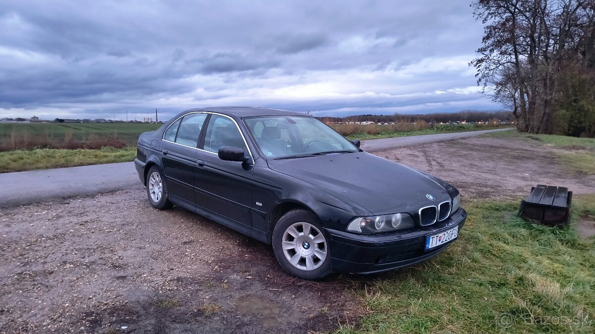 BMW 525i E39 2001 automat